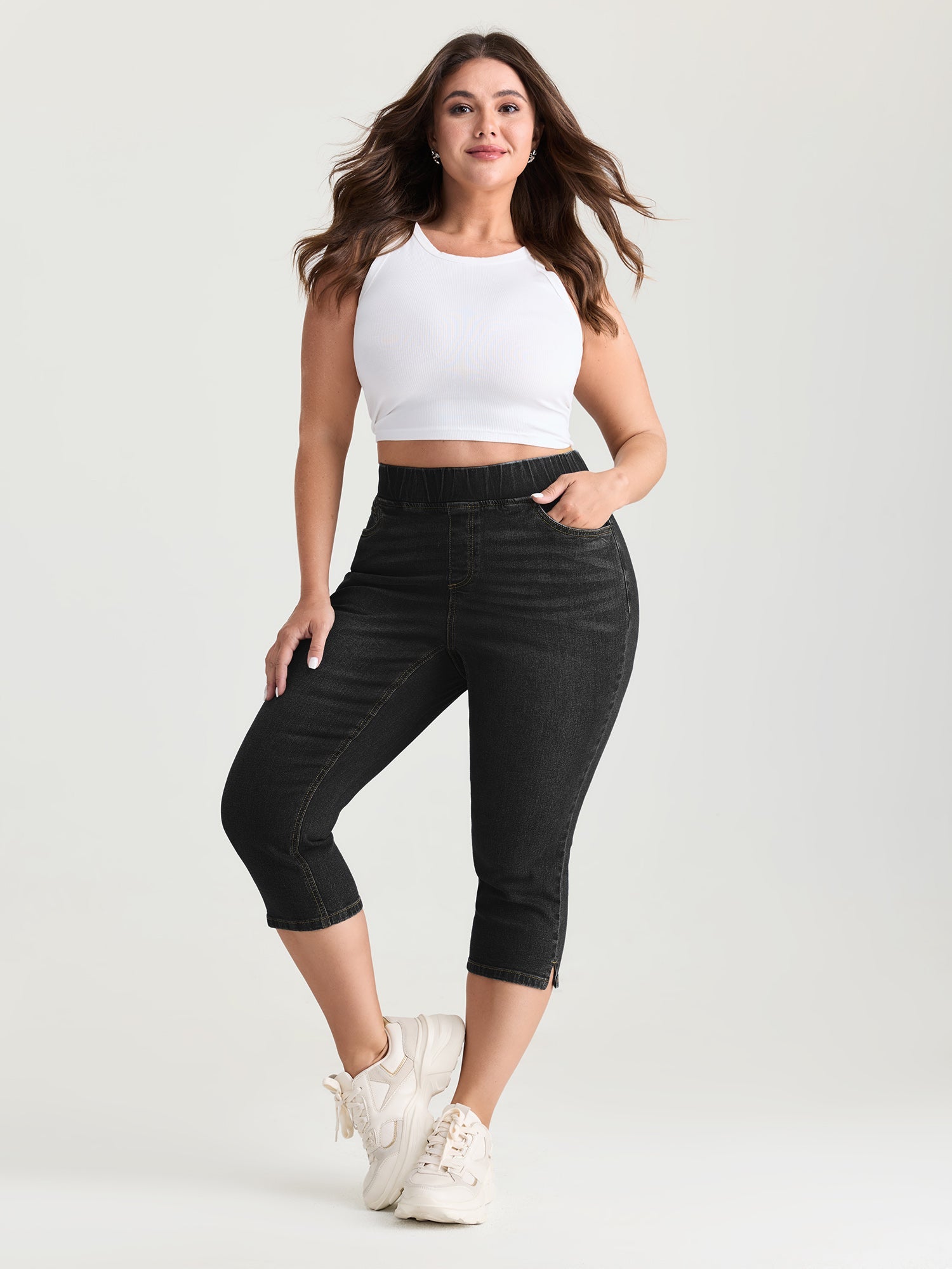 Pull-On Stretchy Waist Skinny-Fit Capri Jeans